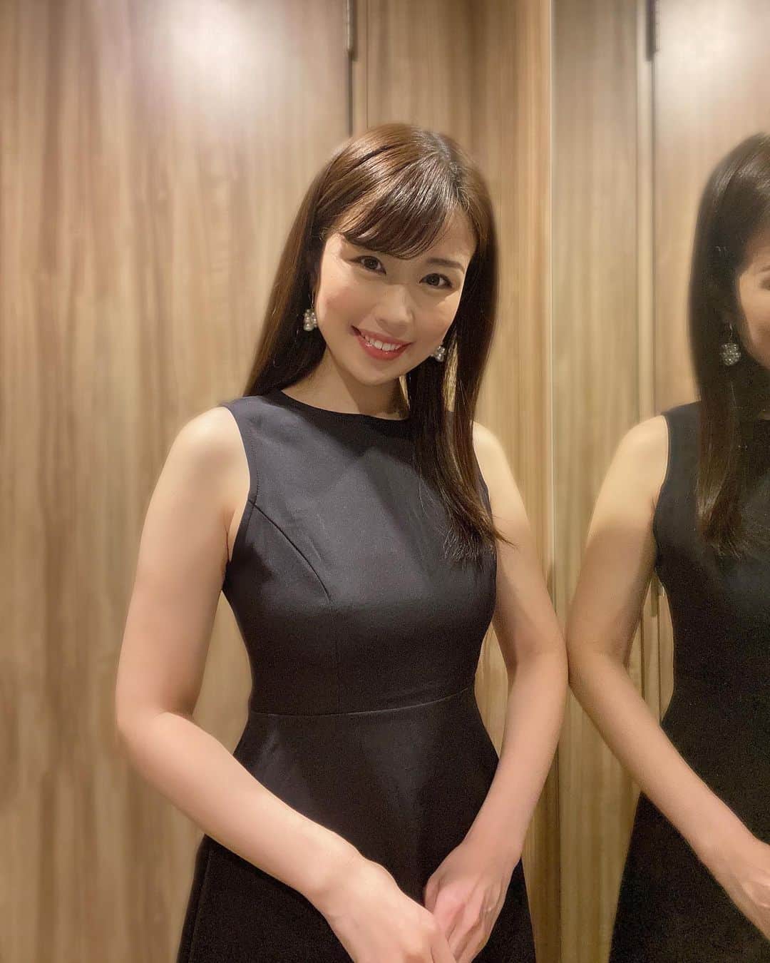 道岡桃子さんのインスタグラム写真 - (道岡桃子Instagram)「今日の衣装🔥  ムチムチが加速している気も…？  黒で着痩せ効果を狙います！💪  P.S.40,000人突破しましたーーー！！ いつもありがとうございます💕  #ワンピース  #タイトワンピース  #ワンピースコーデ  #アナウンサー  #アナウンサー衣装 #ぽちゃコーデ  #SHEIN  #SHEINforAll #ad ID: 12913907 coupon:JPSMF025」4月2日 12時07分 - momoko_ana