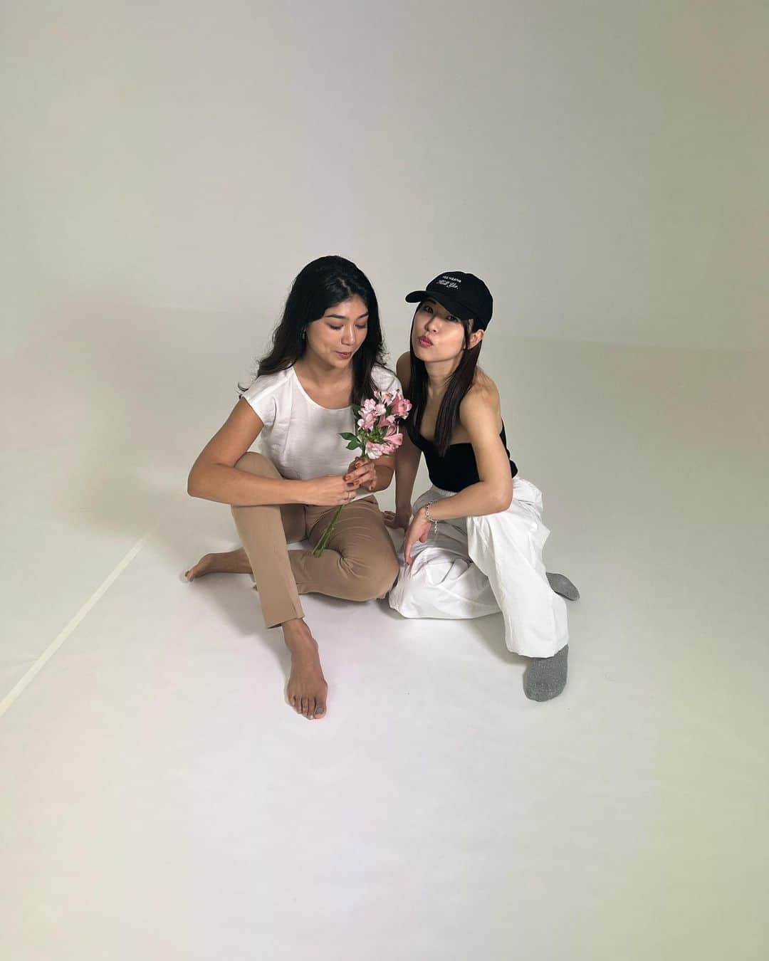 疋田万理のインスタグラム：「mimosas（ミモザ）@mimosas_jp の撮影🤍 みなさんありがとうございます！  @priyankayoshikawa  @yuinayuye  @ryu827_christiano  @mikamatsuno_  @tatty511」