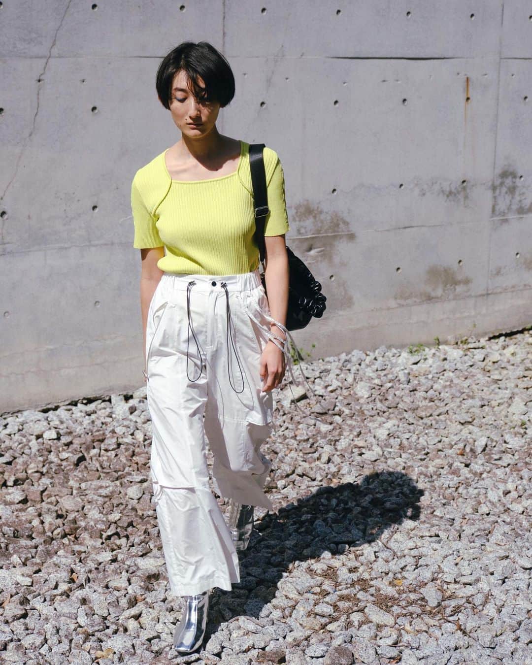 のインスタグラム：「cross cutting knit 14,300yen(in tax)  side slit pants 20,900yen(in tax)  #unitedtokyo #ユナイテッドトウキョウ」