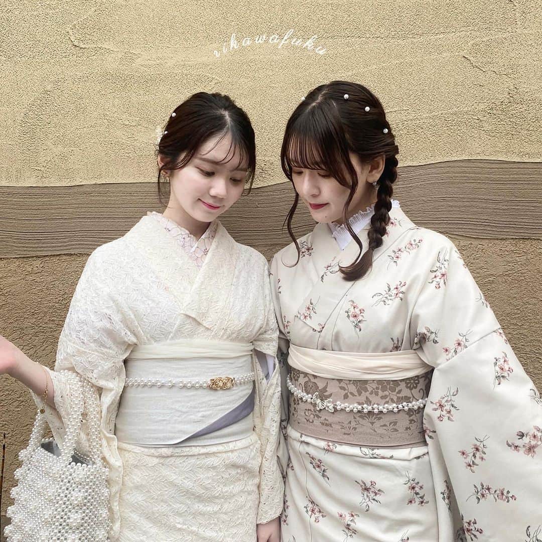 のインスタグラム：「｡oＯo｡.:♥:.｡oＯo｡.:♥:.｡oＯo｡.:♥  .  #梨花和服#浅草着物レンタル #着物レンタル#浅草食べ歩き #着物#着物ヘアアレンジ #ヘアアレンジ#着物ヘア#fff#lfl#likesforlike #いいね返し」