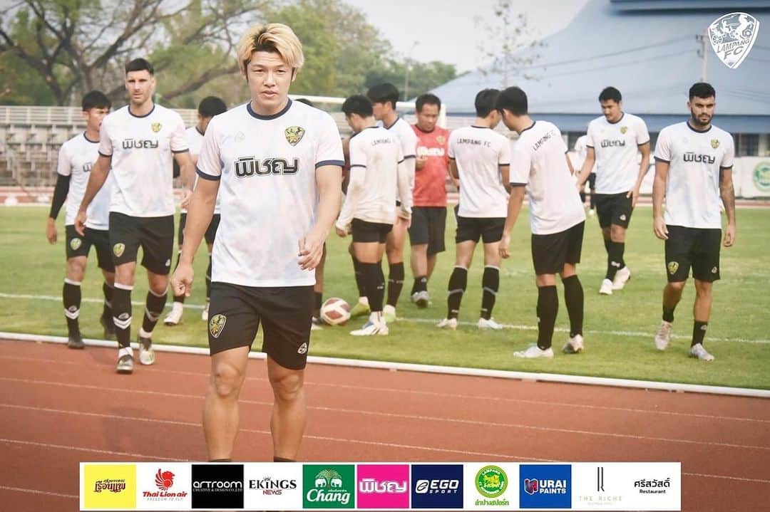 馬場悠企さんのインスタグラム写真 - (馬場悠企Instagram)「Let’s go tomorrow💪⚽️  #thaileague #japanese #no32 #lampangfc #football #soccer #love #like #thailand  #🇯🇵 #🇹🇭」4月2日 14時19分 - yuki_bamba32
