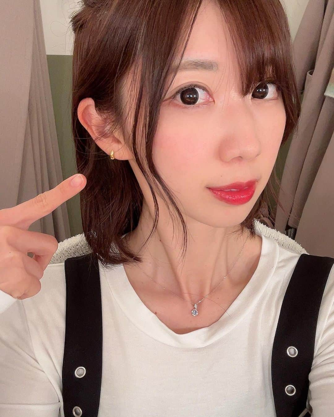 生田ちむさんのインスタグラム写真 - (生田ちむInstagram)「撮影会ありがとうございました☺️💓 袴も私服もいいって言ってもらえて嬉しかったよ！水着はあまり他で見ない珍しい水着をチョイス🩱✨  ピアスはCENE【セネ】です！ （@cene_316l ） ⁡全部金属アレルギーの方でも使えるサージカルステンレスを使用した物で、錆やキズにも強いらしい！ 輝きも綺麗でちっちゃいのに目立って気に入った！ ネックレスとかも(この画像のは違うけど)可愛いのいっぱいあるのでサイトチェックしてみてねー！  @cene_316l #cene #ピアス #316lサージカルネックレス #セネ #金属アレルギー対応 #pr  #撮影会 #フォロワー募集中 #水着 ⁡」4月2日 19時55分 - 1224chimu