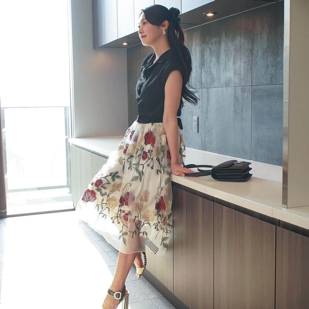 黒澤ゆりかのインスタグラム：「🌹❤️  大阪杯🏇 みんなはなにから？？😍」