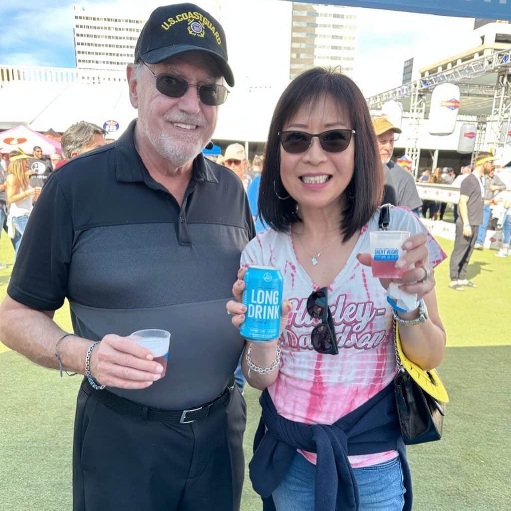 のインスタグラム：「Great Vegas Festival of Beer was so fun! 🍺🍻🍺🍻 #BeerFestival #LasVegas #DownTownLasVegas」