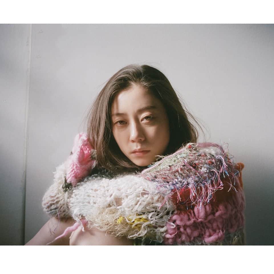 Sumireのインスタグラム：「⁡ ⁡ ご報告です。 3月31日をもちまして株式会社トライストーン・エンタテイメントとの契約を満了し退所いたしました。 今月からフリーで活動してまいります。 これからも役者として新たな高みを目指し、より懸命に作品作りに向き合っていこうと思います。 改めて精進していきますので、今後とも応援いただけますよう宜しくお願いいたします。 改めてお問い合わせ先をお知らせさせて頂くかと思いますが、 今はお問い合わせはDMまで、宜しくお願いします。」