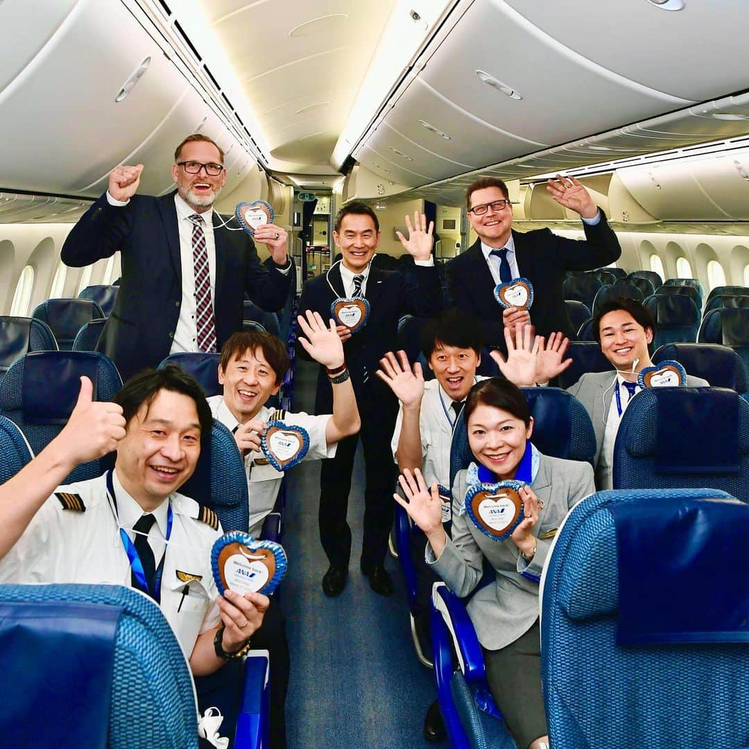 ANAさんのインスタグラム写真 - (ANAInstagram)「ミュンヘン線就航再開✈️ 観光にグルメに楽しめる😊  ミュンヘンでお待ちしています🇩🇪🍺  #allnipponairways #ana #ドイツ #ミュンヘン #ドイツグルメ #germany #munich」4月2日 16時20分 - ana.japan