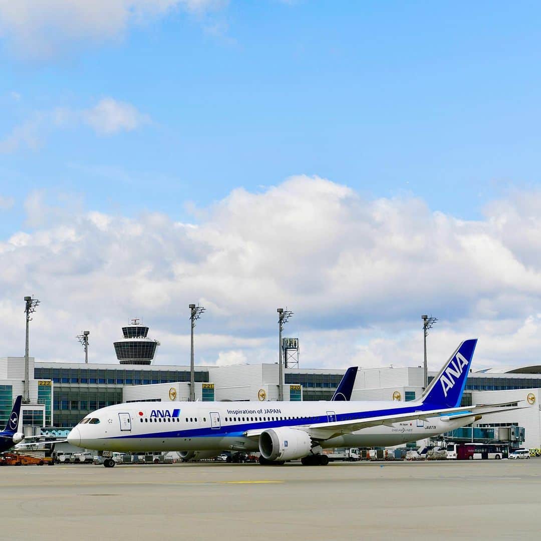 ANAさんのインスタグラム写真 - (ANAInstagram)「ミュンヘン線就航再開✈️ 観光にグルメに楽しめる😊  ミュンヘンでお待ちしています🇩🇪🍺  #allnipponairways #ana #ドイツ #ミュンヘン #ドイツグルメ #germany #munich」4月2日 16時20分 - ana.japan