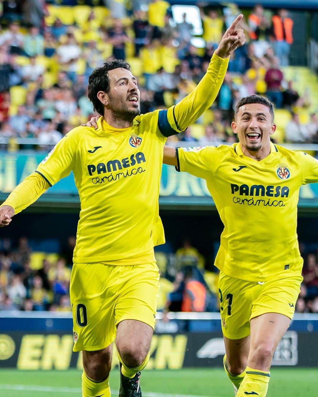 ダニエル・パレホのインスタグラム：「¡Trabajar y luchar cada partido! Así se ha demostrado hoy en el campo 🔥 Enorme victoria frente a un rival difícil. Gracias afición por ayudarnos siempre. Queda mucha liga por delante, vamos juntos a por más 💪🏼 @villarrealcf   #LaLiga #Villarreal」