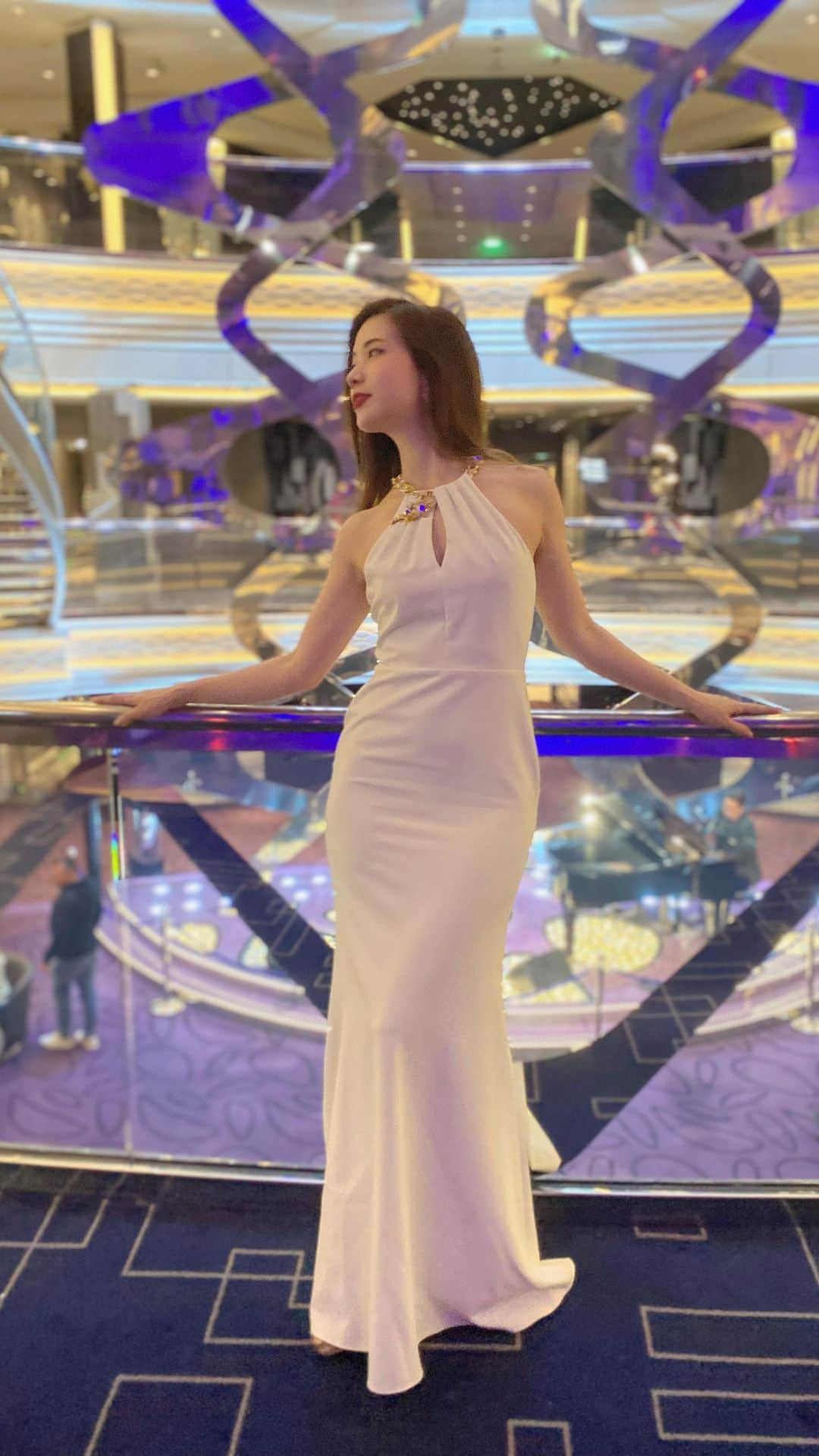 工藤沙織のインスタグラム：「MSC VIRTUOSA cruise trip🚢💙✨💙✨  #cruiselife #クルーズ旅行 #クルーズ船 #cruiseaddict #cruisefashion #30代女子  #20代女子 #人生楽しむ」