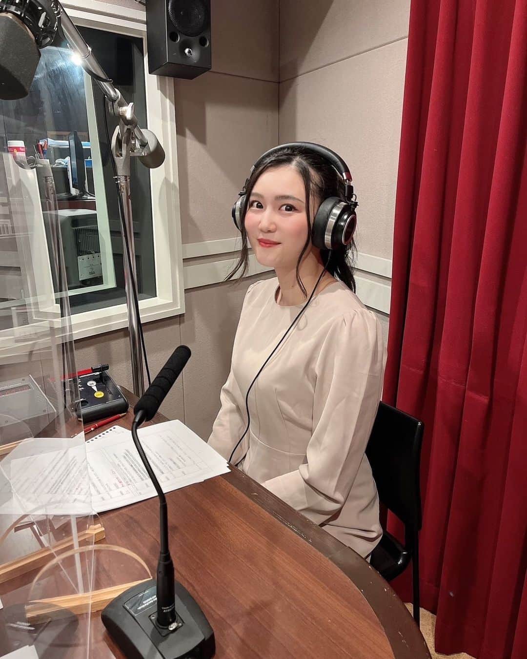 太田理恵のインスタグラム：「本日24時45分から 「えみんつぇる・ りえぴのチャリ姫ラジオ」 放送スタートです！  今回はMC2人でのトークです✨ 次回からゲストも登場します！ #ＲＣＣラジオ で聴けますよ〜🥰」