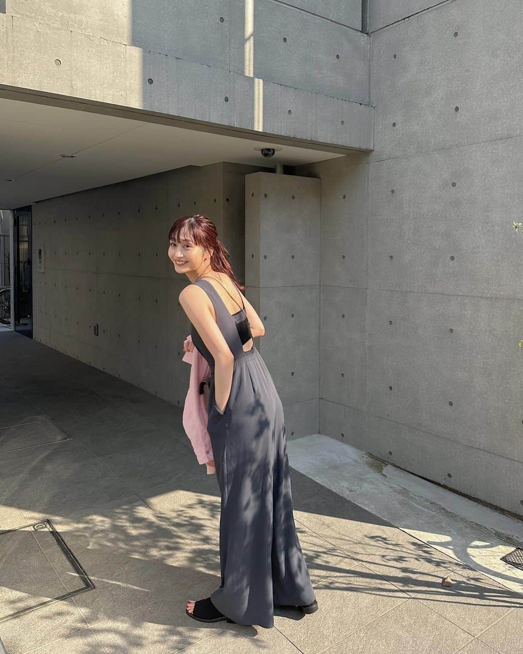 涼佳さんのインスタグラム写真 - (涼佳Instagram)「ピンク×ネイビーの組み合わせ好き🌸」4月2日 20時17分 - _ryoka_870