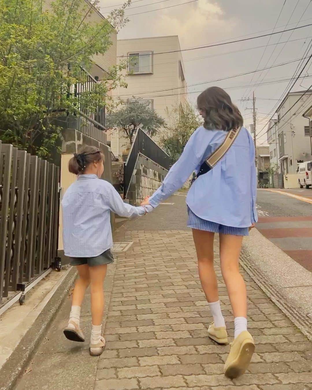 manaのインスタグラム：「𝙏𝙤𝙙𝙖𝙮🪐🩵」