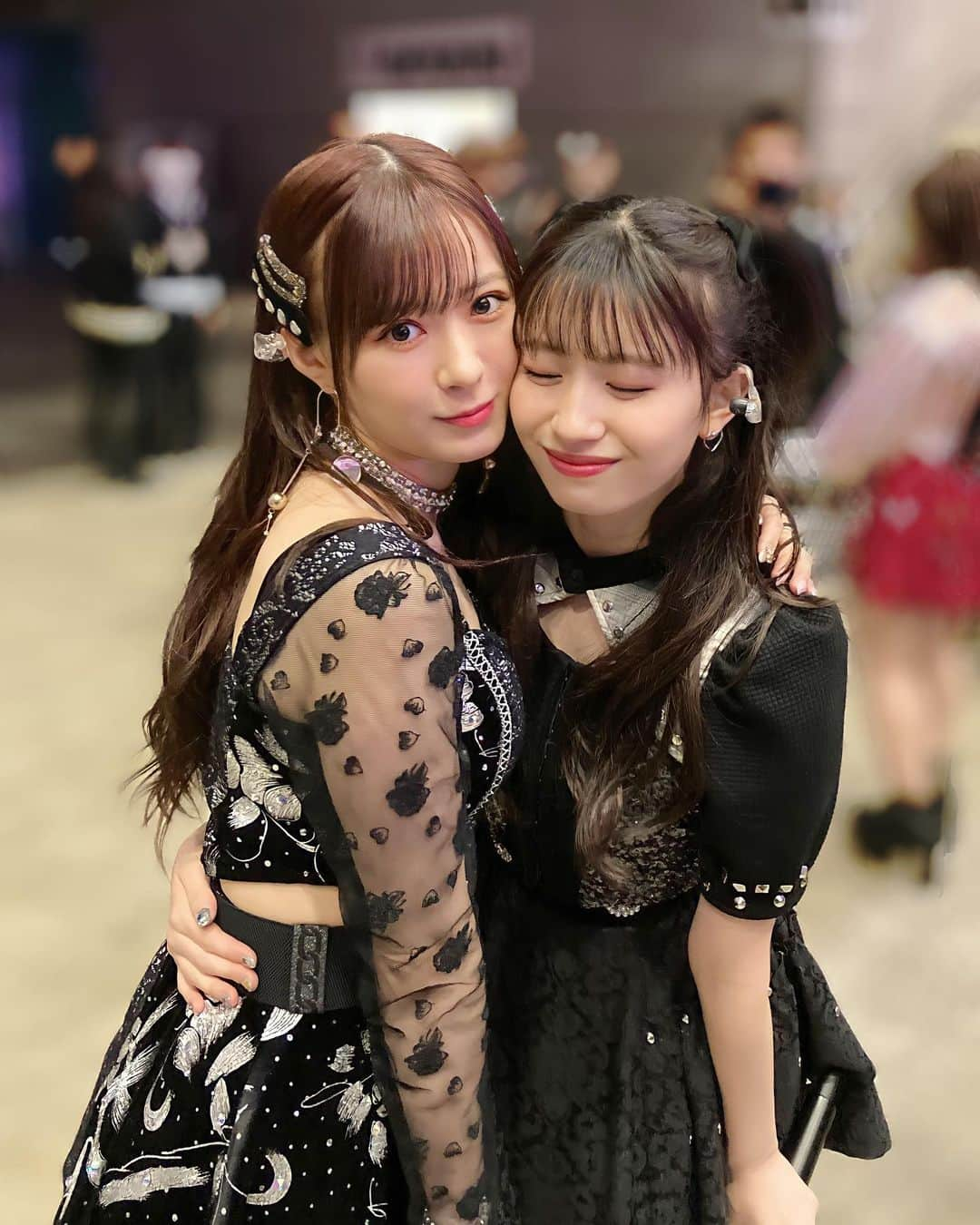 生田衣梨奈さんのインスタグラム写真 - (生田衣梨奈Instagram)「浅倉樹々ちゃん♡ 最高にツインテール可愛くて好き🫶 ⁡ ⁡ #morningmusume23 #モーニング娘23#helloproject #えりぽんかわいい #生田衣梨奈のVSゴルフ4  #ELEYVSGOLF #生田衣梨奈 #ootd #l4l #love #ig_japan #Followme #ゴルフ #GOLF #ゴルフ女子 #浅倉樹々 #つばきファクトリー #卒業 #コンサート #可愛すぎた #かわいい」4月2日 21時03分 - erina_ikuta.official