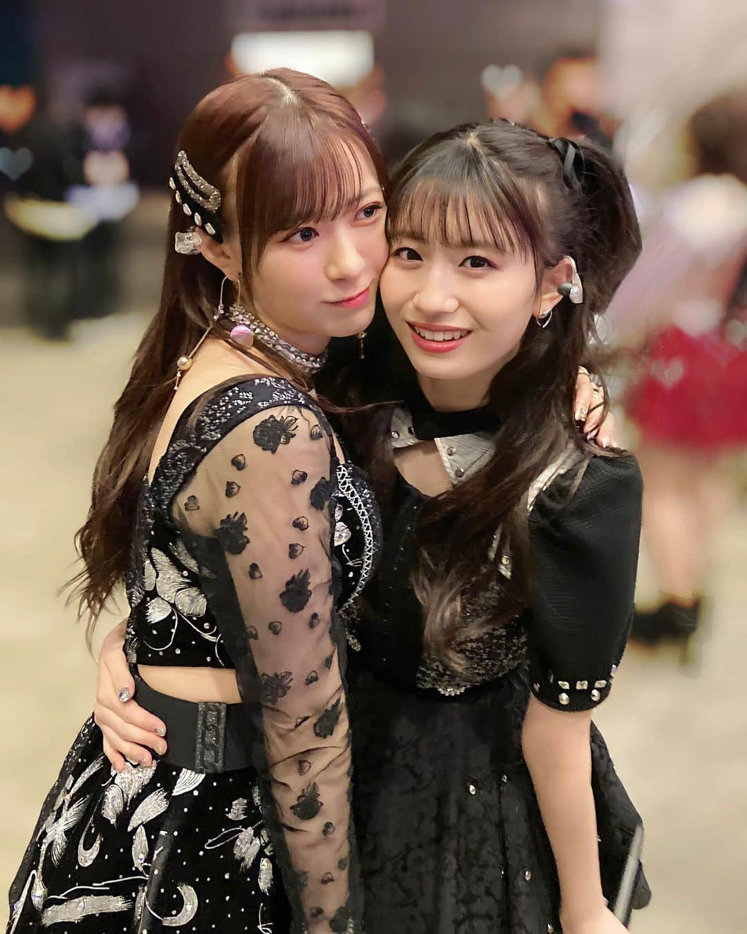 生田衣梨奈さんのインスタグラム写真 - (生田衣梨奈Instagram)「浅倉樹々ちゃん♡ 最高にツインテール可愛くて好き🫶 ⁡ ⁡ #morningmusume23 #モーニング娘23#helloproject #えりぽんかわいい #生田衣梨奈のVSゴルフ4  #ELEYVSGOLF #生田衣梨奈 #ootd #l4l #love #ig_japan #Followme #ゴルフ #GOLF #ゴルフ女子 #浅倉樹々 #つばきファクトリー #卒業 #コンサート #可愛すぎた #かわいい」4月2日 21時03分 - erina_ikuta.official