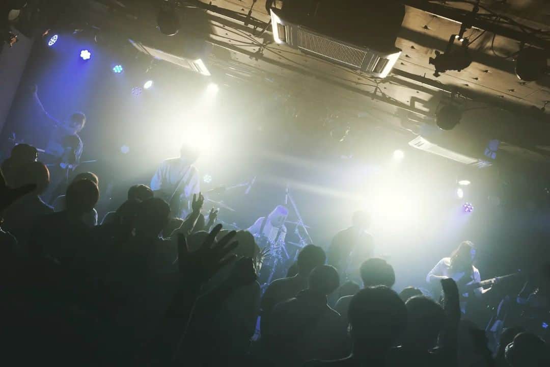 BIGMAMAのインスタグラム：「Thankyou for coming!!! April 2 2023  BIGMAMA COMPLETE at Matsuyama WStudioRED(Ehime)  #BIGMAMA #BIGMAMACOMPLETE」
