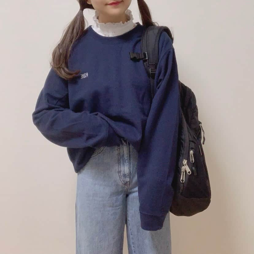 みさねしふくさんのインスタグラム写真 - (みさねしふくInstagram)「まねしやすい春のパンツコーデ👖ㅤ 参考になったら保存して後から見てみてね👉🏻👉🏻ㅤ ㅤ まねしやすいようにシンプルな合わせ多め👌🏻ㅤ ㅤ 投稿見てくれてる人はわかると思うけど私はデニムとチェックパンツ、ベージュのワイドパンツをよく履いてるかも🐣ㅤ ㅤ ㅤ ㅤ  #プチプラ #プチプラコーデ #プチプラファッション #コーデ #服 #着画 #古着コーデ #カジュアルコーデ #パンツコーデ #春コーデ #春服コーデ #古着女子 #フルジョ #韓国ファッション #ゆるコーデ #オーバーサイズ #スウェット #スウェットコーデ #着回し #今日のコーデ #ファッション #gu #guコーデ #guコーデ部 #ジーユー #ファッションコーデ #ボーイッシュコーデ #デニム #デニムコーデ #春服」4月2日 21時17分 - misaneshifuku