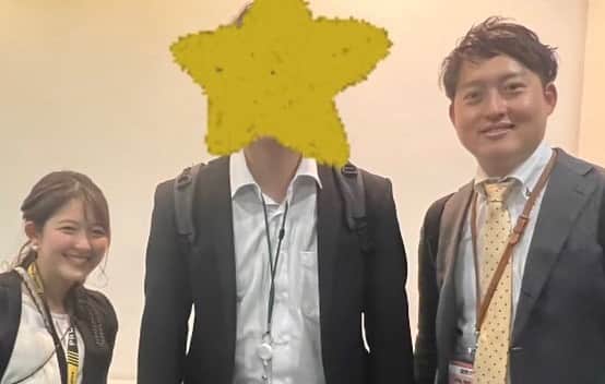 諸國沙代子のインスタグラム：「. 開幕3連勝🐯✨ 開幕戦のベンチリポート＆ 初ヒーローインタビュー、 2戦目のベンチリポート＆ 監督インタビューを 担当させて頂きました！ 嬉しかったー👼 大大大反省ポイントはあるけど幸せ👼笑 次のヒーローインタビューは ファンが紛れ込まないようにします👼 . 写真は開幕戦中継の同期トリオ！ . 選手の皆さんが怪我なく 良いシーズンを送れますように！ 応援しています⚾️」