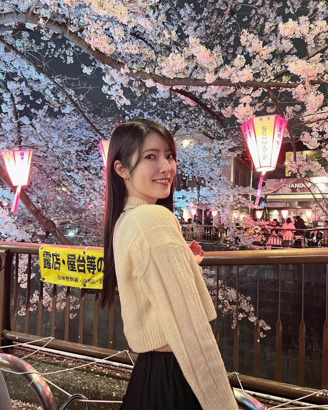 日下部美愛のインスタグラム：「4月も宜しくね🌸⁡ ⁡ ⁡ #桜 #中目黒 #中目黒桜 #黒髪 #黒髪ロング  #動漫 #粉我 #角色扮演 扮演 #时装 #时装模特 #自拍 #instagood #followforfollowback #japan  #idol #followme」