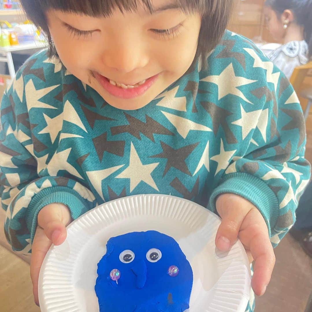 龍円愛梨さんのインスタグラム写真 - (龍円愛梨Instagram)「今日は #自閉症啓発デー 💙テーマカラーは青🟦✨息子が作った粘土の青いゾウですが、少しでも繋がりたくて投稿します。」4月2日 23時12分 - airi_ryuen