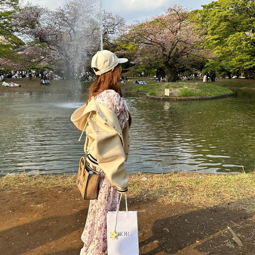 海里さんのインスタグラム写真 - (海里Instagram)「お花見🌸」4月2日 23時19分 - kairin_1010