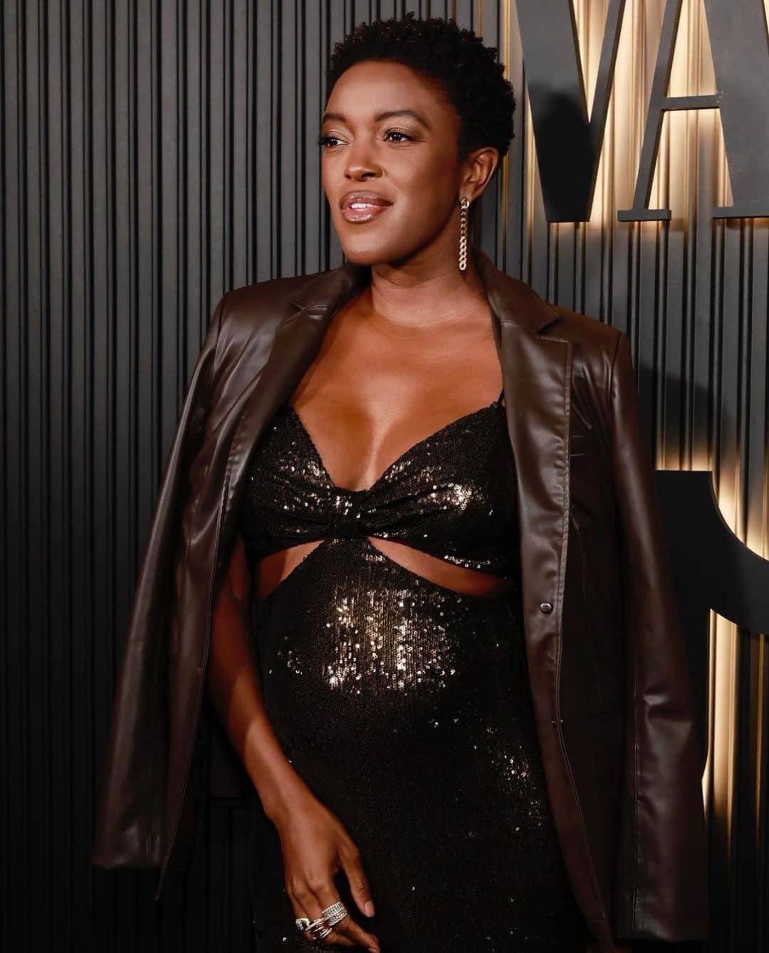 ホルストンのインスタグラム：「An amazing sequin moment at the Vanity Fair Young Hollywood Party⁠ ⁠ ⁠ @Krysmarshall we love this dress on you」