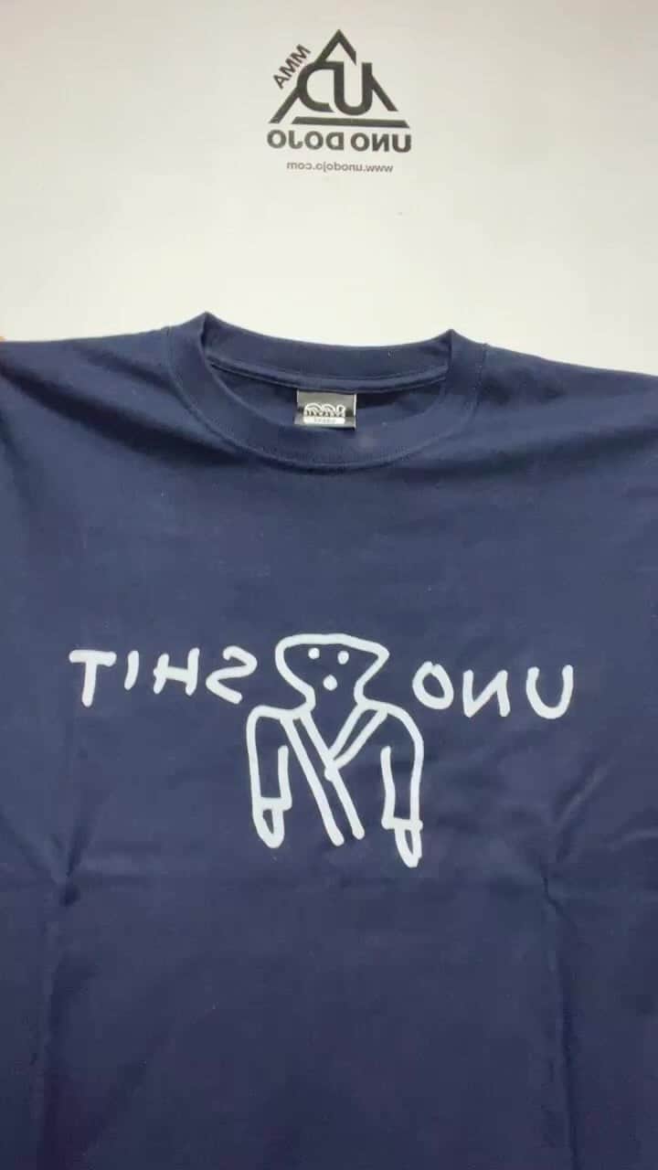 宇野薫のインスタグラム：「UNOSTALIVE20230402  4月5日（水）より京都の藤井大丸にて 『100A JIU-JITSU Gi CUSTOMIZING ART EXHIBITION in KYOTO』を開催することになりました。  今回は自分なりに"JIU-JITSU Gi"をカスタマイズして楽しみながら着こなすのがコンセプト。 メイン展示には、NEXUSVII.デザイナーの今野智弘氏監修によるカスタマイズが施されたセージグリーンの柔術着とアーティストの村上周氏によるカスタマイズが施されたブルーの柔術着が並びます（柔術着はいずれもタネイ社製）。そして、その人なりの表現でこの世に一着しかない拘りの"JIU-JITSU Gi"を作るためのパーツ類にもアート的なエッセンスを充分に落とし込んで、イベント会場に併設するポップアップストアにて販売いたします。  会期中宇野薫も藤井大丸店頭にて　 接客させていただきます！ 皆さまお待ちしております。  会期：2023年4月5日(水)～4月11日(火) 会場：藤井大丸2F 「THE SPACE FUJII DAIMARU」 住所：京都市下京区寺町通四条下ル貞安前之町605番地 主催：有限会社宇野薫商店 協力：株式会社藤井大丸、村上美術株」