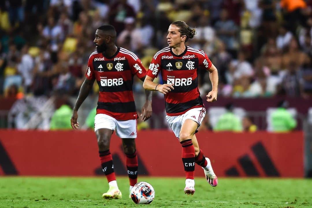 フィリペ・ルイスのインスタグラム：「Flamengo.  📸: @marcelocortes_」