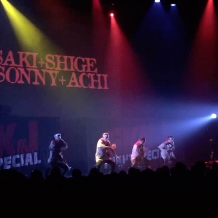 SONNYのインスタグラム：「THROWBACK from 2015   【GKKJ NIGHT SPECIAL】at club CITTA @gkkj.tokyo   MONSTARZ UNIT @masakithevibe @shigeaks @achiwilder @sonnyprimetime   DRAKE”6 GOD”とその曲をビートジャックしたKOHH “全部余裕” をショウタイム用にブレンドしたオリジナル音源が今聞いてもメチャクチャあがるって話し。  日本語ラップでバッチバチに踊ってたSHOW GUN の仲間達とあえてUS音源ブレンド物を交えてのショウは良き思いで。  『余裕 余裕だよ全部余裕 そんな俺を見てダサい奴は怒る 全く気にしないで心を広く 嘘じゃない 余裕だよ全部余裕 I don't give a fuck about  what anybody sayin' right now Drakeの気持ちも分かるよ ほんとくだらないな』  by KOHH-全部余裕」