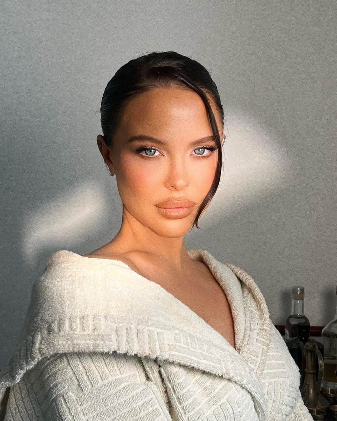 Mara Teigenのインスタグラム：「Soft & pretty @cherishbrookehill」