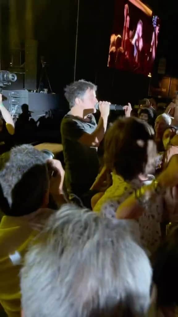ジェイミー・カラムのインスタグラム：「POV: You’re in the crowd at my show」