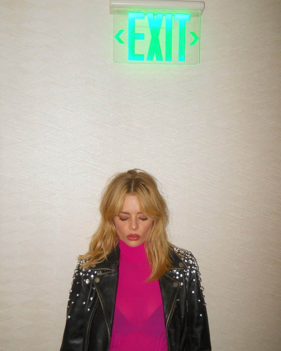 サマーラ・ウェイビングのインスタグラム：「What happened last week? @dorso 💕🫡」