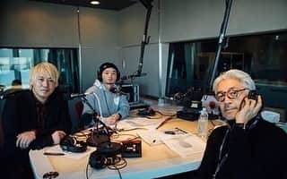 津田大介のインスタグラム：「ツイッターやFacebookに短い言葉で何か書く気にはなれなくて、今週金曜の報道ヨミトキFRIDAYで話そうと思っています。」