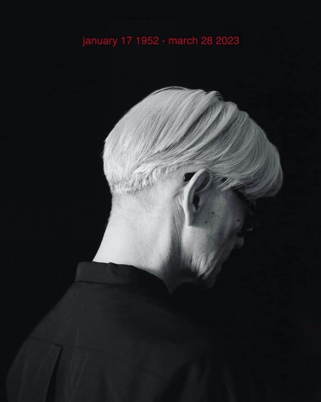 雅-MIYAVI-のインスタグラム：「The legend Mr. Ryuichi Sakamoto passed away.   He lit lights on our paths.   Thanks for the inspiration and also motivation.  Please rest well and keep playing the piano gently as always in heaven.   Rest In Peace, Maestro.  世界に誇れる日本人として 僕たちの道にたくさんの光を照らしてくれました。  長旅、お疲れ様でした。  天国でも変わらず優しいピアノ、 弾きまくっていてください。  ご冥福をお祈りします。」