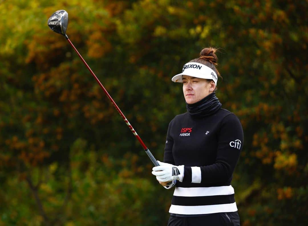 のインスタグラム：「Not gonna lie it’s been a frustrating couple weeks but that’s golf sometimes. Now for a couple weeks off before the first major of the year 🙃 #feels」