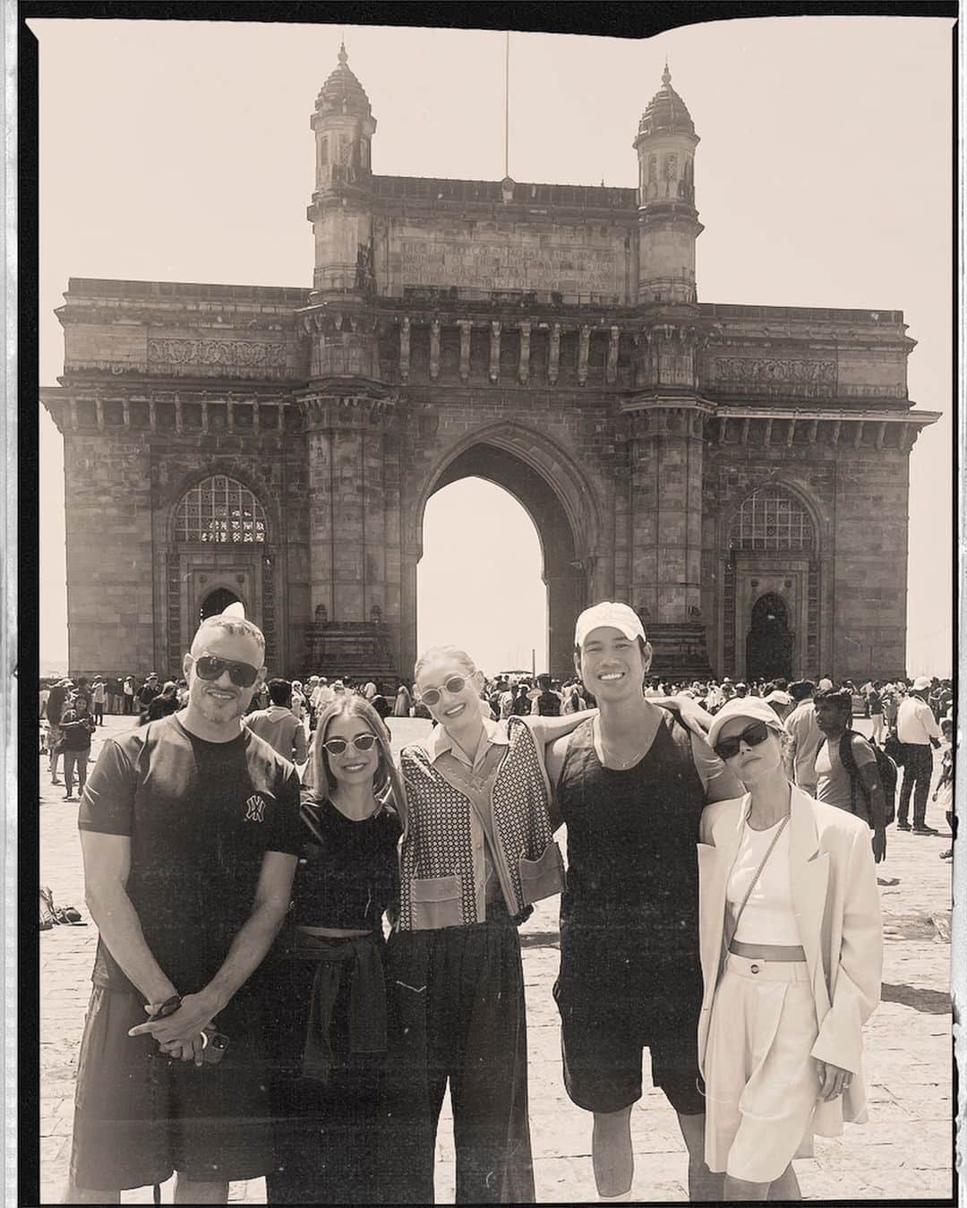 ジジ・ハディッドのインスタグラム：「Warmest Thanks to the Ambani family for hosting me in Mumbai for the Opening Weekend of @nmacc.india! It was an honor to be there to witness your family’s vision come to life, in a beautiful world-class Cultural Center to celebrate and cultivate the creatives and heritage of India. After seeing the opening nights of “The Great Indian Musical” and “India in Fashion” exhibit, I learned so much & know this venue will nurture future generations to explore their passions— from dance to design, from music to art. If you have the chance to visit & see these productions — I HIGHLY recommend!!!! ❤️🇮🇳🙏 Unforgettable first trip to India. Much love.」