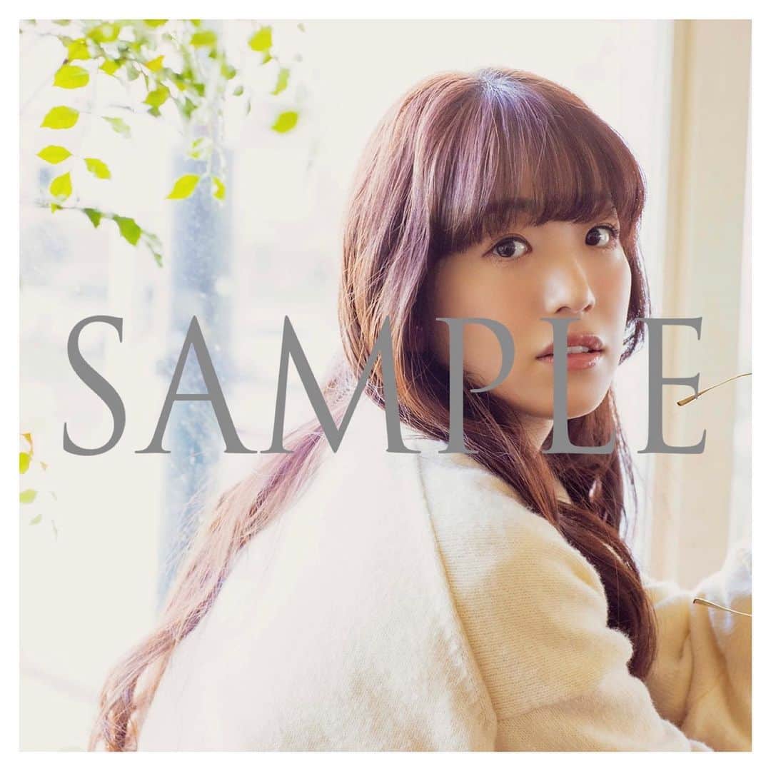のインスタグラム：「富田麻帆 XXth Anniversary Photobook「Stage by Stage」発売中」