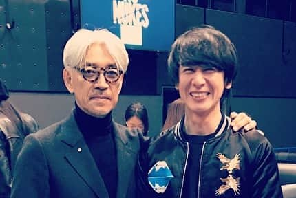 伊澤一葉さんのインスタグラム写真 - (伊澤一葉Instagram)「教授　めちゃくちゃ優しかった 目の前で弾いて下さった戦メリを鮮明に思い出せる　あの呼吸使いを。。 安らかにお眠りください」4月3日 8時36分 - ichiyo.izawa