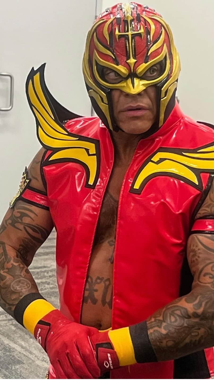 のインスタグラム：「Wrestlemania 39 !! 👑」