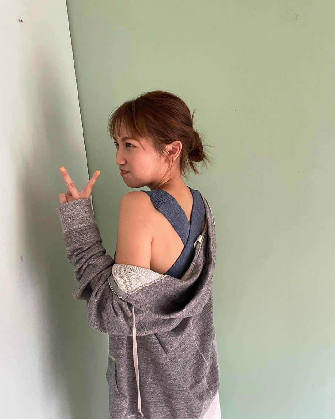 井上苑子のインスタグラム：「おふしょっと🐒☘️」