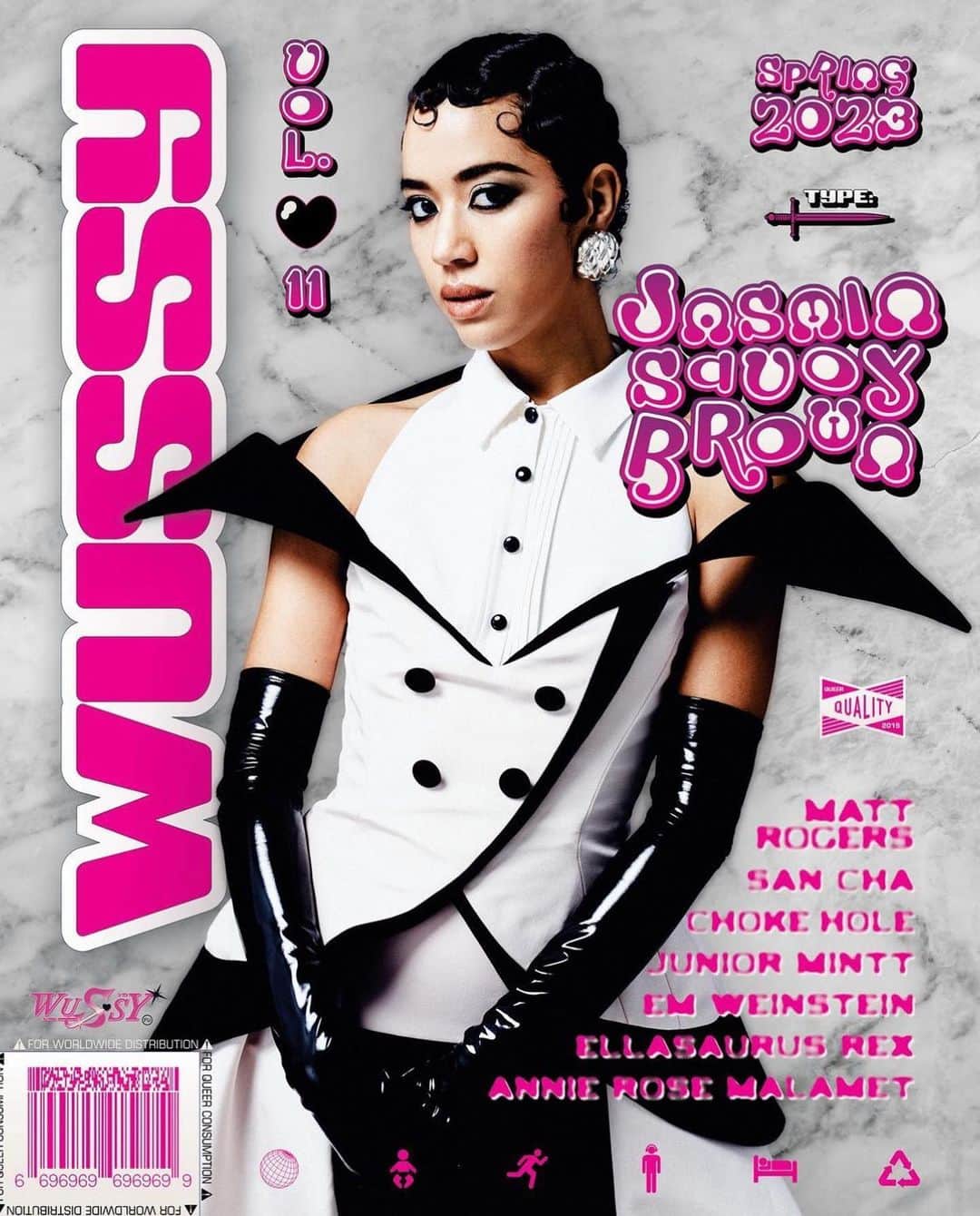 Kento Utsuboのインスタグラム：「Cover Story with beautiful @jasminsavoy for @wussymag Vol.11 💚  📸 by Lia Clay @liaclay 🧚‍♂️✨  Fashion Stylist Marisa Ellison @marisa_ellison @artdeptagency Hair by Sergio Estrada @stylebysergio Stylist Assistant Morgan Haberfield GFX by @blakengland  Interview @goodgraciousrachel MUA by Kento Utsubo @kentoutsubo Makeup assistant  @robinstrightnyc   _ _ _ _ _ It was so much fun day ✨ Please leave a like and comments below!!!❤️‍🔥 Any questions are welcome!!  今回WUSSY マガジンの撮影に参加させて頂きました✨ ありがとうございました☺️ 皆さんの感想・コメントお待ちしてます🎶 質問もお気軽にどうぞ😆」