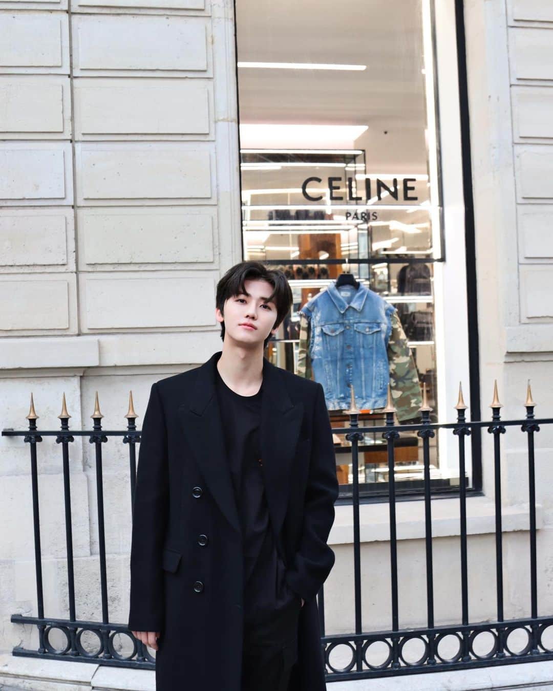 のインスタグラム：「Je vous aime❤️ 🇫🇷👋」