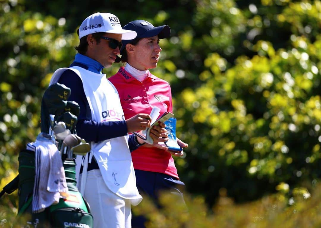 カルロタ・シガンダさんのインスタグラム写真 - (カルロタ・シガンダInstagram)「Gracias a @lpga_la por una gran semana. Ha sido un buen test jugar en @palosverdesgolfclub pero contenta con el -13 el fin de semana para acabar T5.  Me gustaría dar las gracias a mi familia y mi equipo que me apoya cada día para ser mejor 🙏  Thank you @lpga_la for a great week PV. Always a challenging week but very pleased with -13 over the weekend for a T5. I would like to thank my family and support team for always being there and pushing me every day 🙏」4月3日 22時24分 - carlotagolf