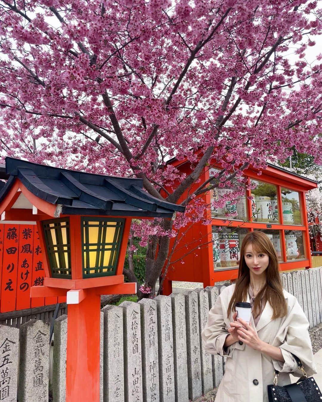 松山英礼奈さんのインスタグラム写真 - (松山英礼奈Instagram)「🌸🩷🩷🩷  #車折神社  #梅 #お花見 #神社巡り  #京都 #kyoto」4月3日 22時29分 - hiiiiiiii0802
