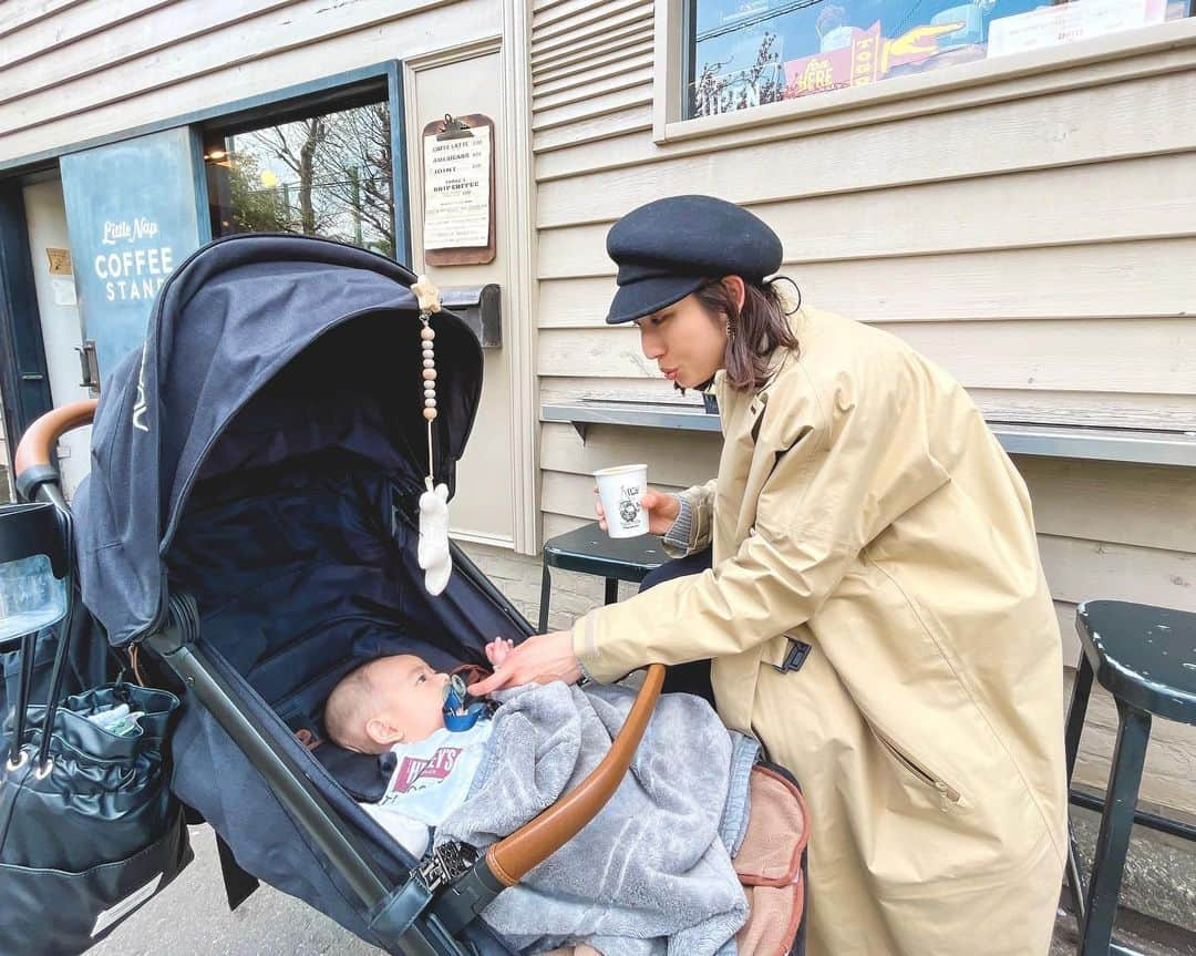 太田彩乃のインスタグラム：「お散歩が楽しい季節🍃 何処行こう、何食べようって（こっちがメイン😅）お散歩ルートを考えるのが楽しい☕️✨ . . #お散歩日和 #歩くとポカポカ #気持ちの良い季節」