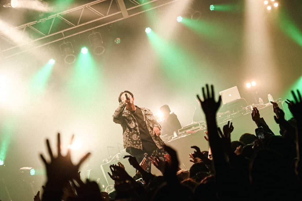 KEN THE 390さんのインスタグラム写真 - (KEN THE 390Instagram)「BellyBlack MC battle LIVE photo by @kohkikanai」4月3日 22時50分 - kenthe390
