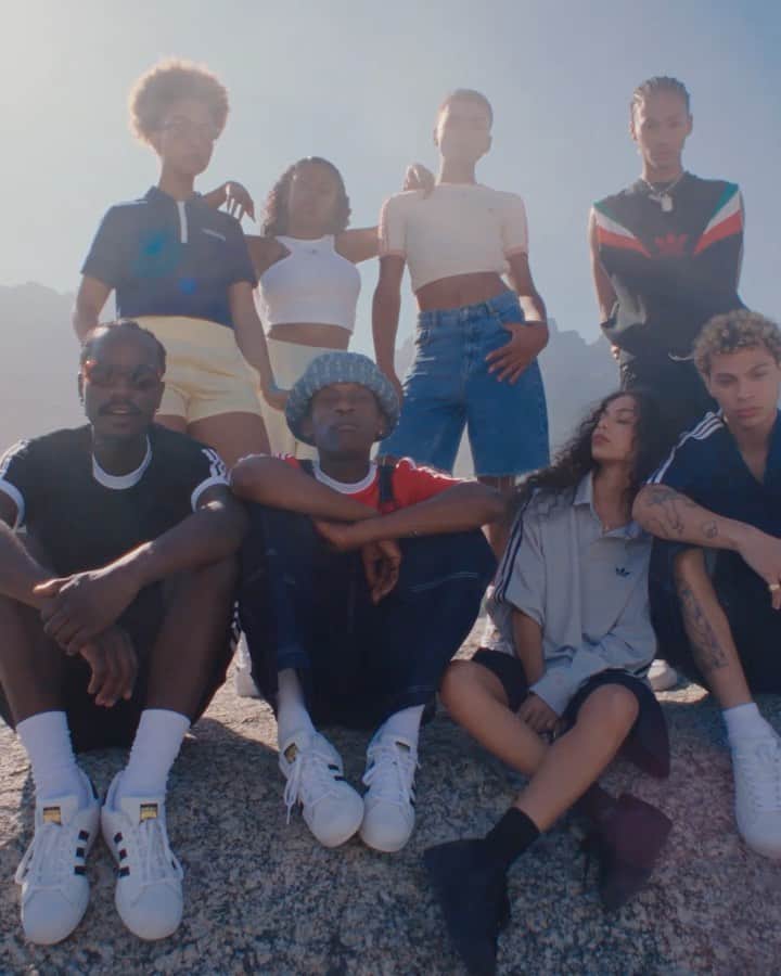 adidas Originalsのインスタグラム：「Three classics 🤝 Three cultures  @lil.dre._, @dee_koala and her friends @wear_broke take on Cape Town, sharing music, fashion and skate. Wearing the Superstar, Forum and Gazelle. - Available globally on adidas.com and adidas stores. Link in bio.  #HomeOfClassics」