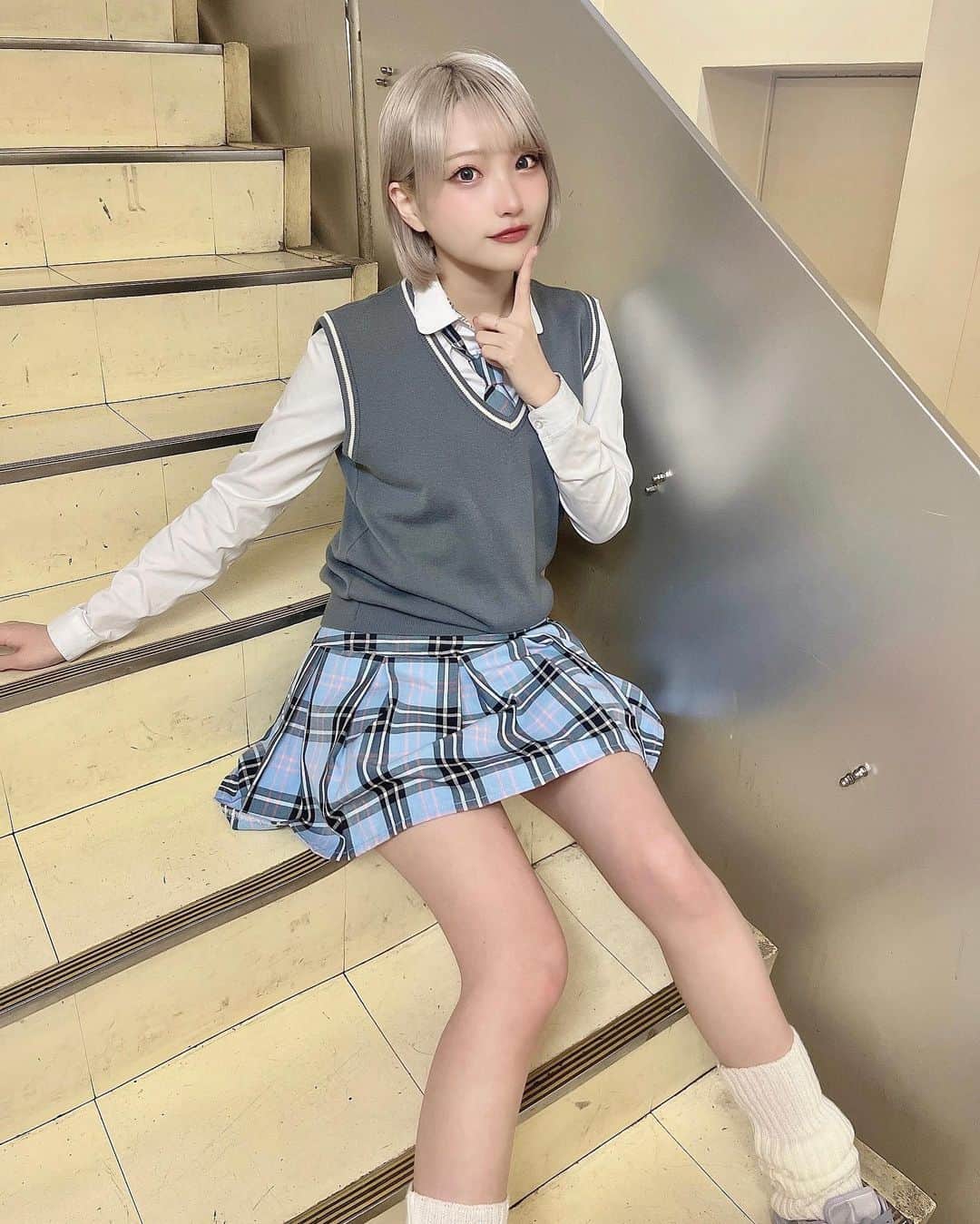 東條ゆりあのインスタグラム：「もし学校で出会ってたら好きになってくれたかな、、、☺️？」