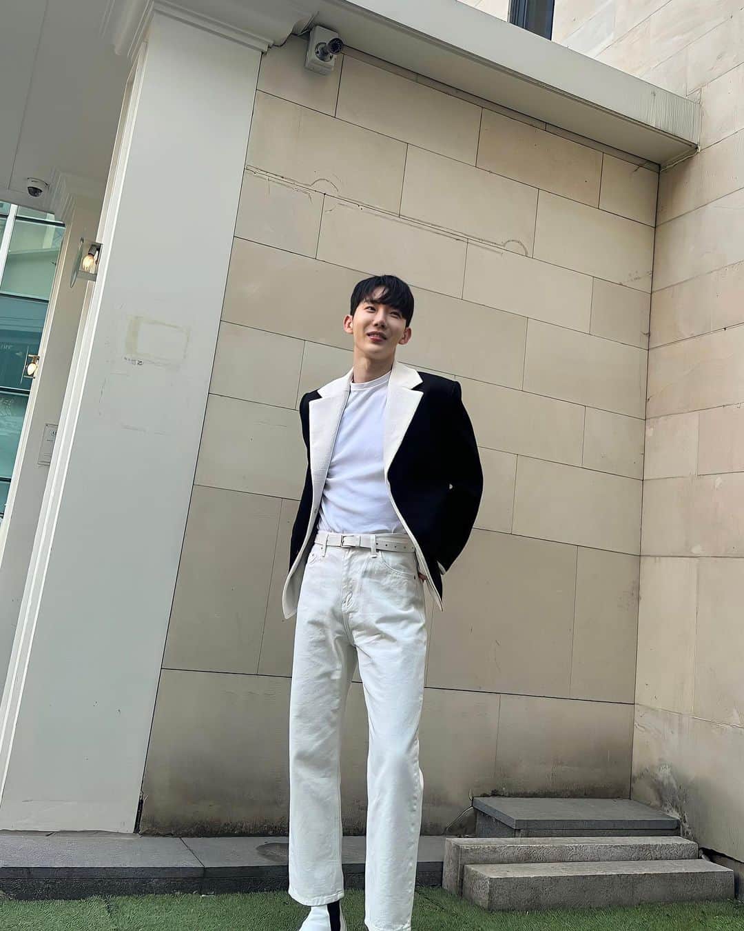 チョ・グォン さんのインスタグラム写真 - (チョ・グォン Instagram)「좋아하는거 하면서 살자 -리바운드- 진운이는 성공한것 같네  규혁역할을 맡은,멋지다 정진운 ! 모든 배우분들의 싱크로율👍🏻  #영화 #리바운드 🏀」4月3日 23時22分 - kwon_jo