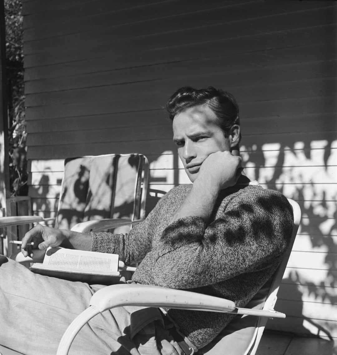 lifeのインスタグラム：「Actor Marlon Brando sitting on a porch reading during his time studying for his role in the movie 'The Men', Los Angeles, California, 1949.  View more early photos of Brando, a Legend in the Making, by clicking the link in bio.   (📷 Ed Clark/LIFE Picture Collection)  #LIFEMagazine #LIFEArchive #EdClark #MarlonBrando #Actor #Hollywood #1940s #LosAngeles #California」