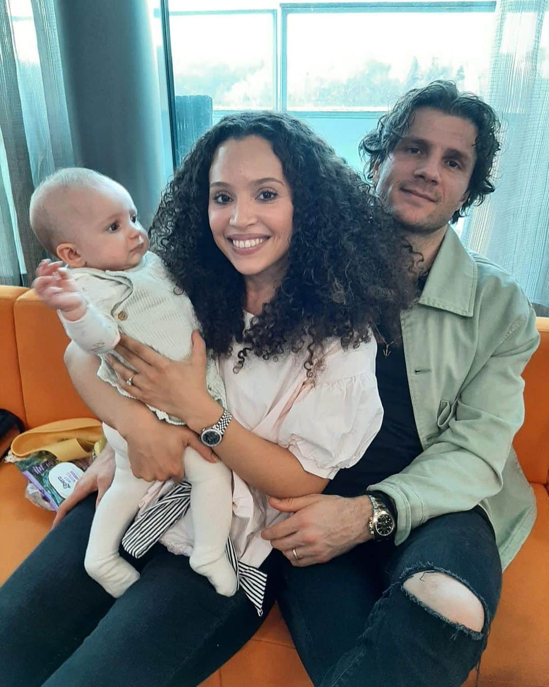 ペルパリム・ヘテマイのインスタグラム：「🤹‍♂️」